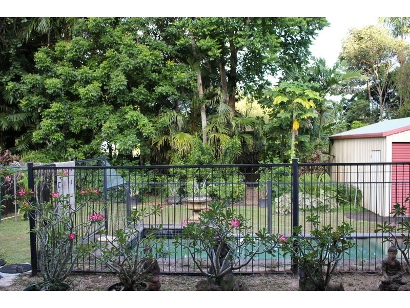 4A Maud Street, Flying Fish Point QLD 4860