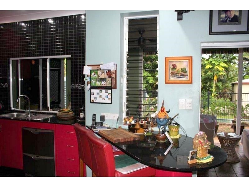 4A Maud Street, Flying Fish Point QLD 4860