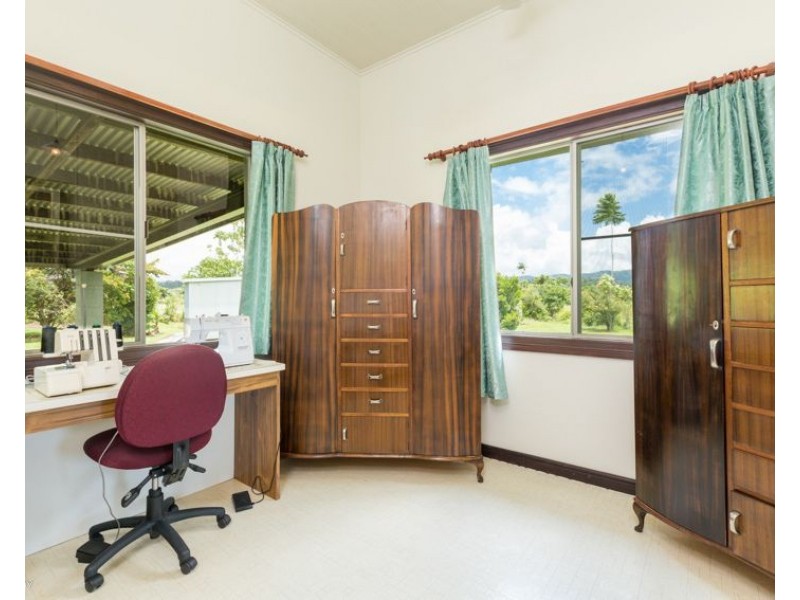 74 Number Four Branch Road, No 4 Branch QLD 4856