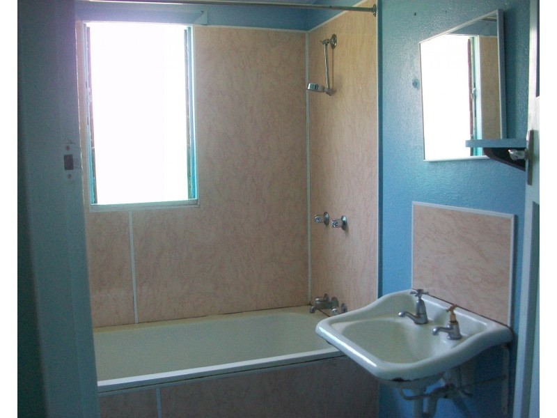 4 Annie Street, East Innisfail QLD 4860