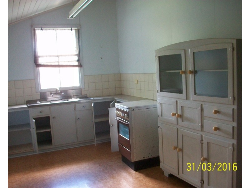 4 Annie Street, East Innisfail QLD 4860