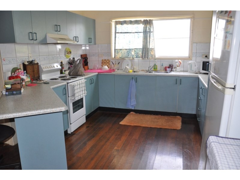 15 Hynes Street, South Johnstone QLD 4859