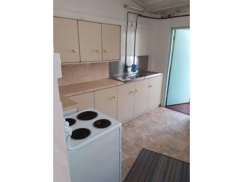 1/39 Edith Street, Innisfail QLD 4860