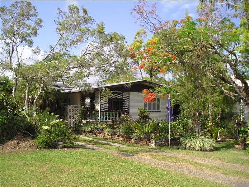 4 Oak Street, Innisfail QLD 4860