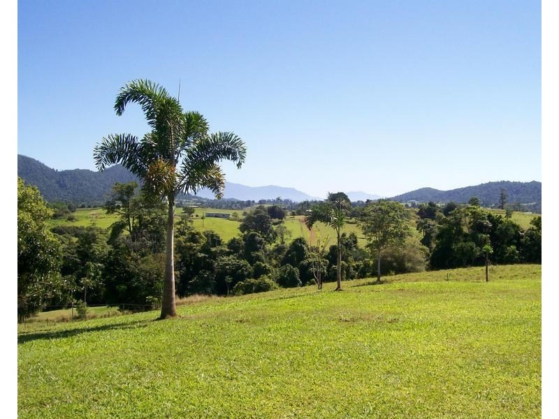 390 Donkin Road, Utchee Creek QLD 4871