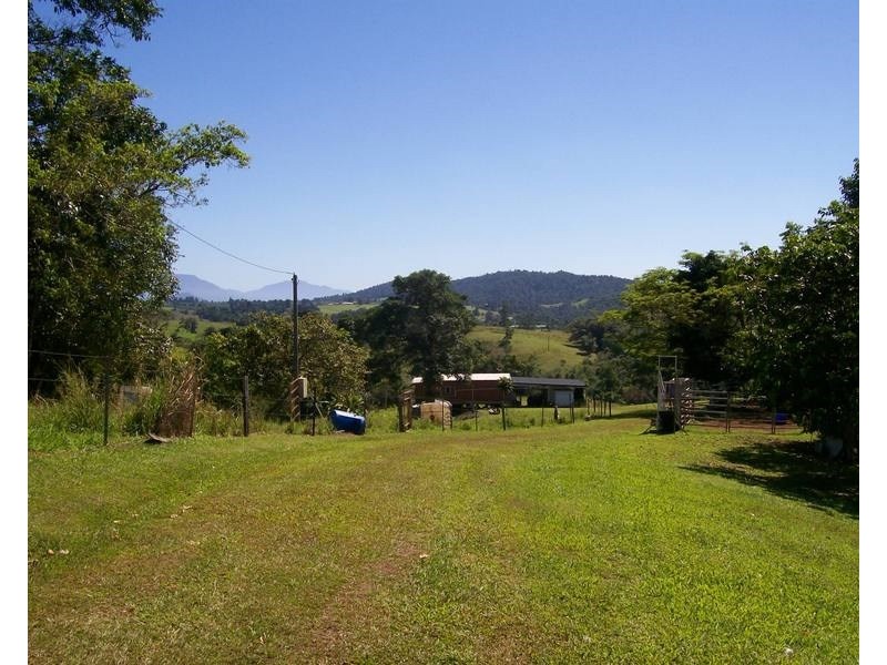 390 Donkin Road, Utchee Creek QLD 4871