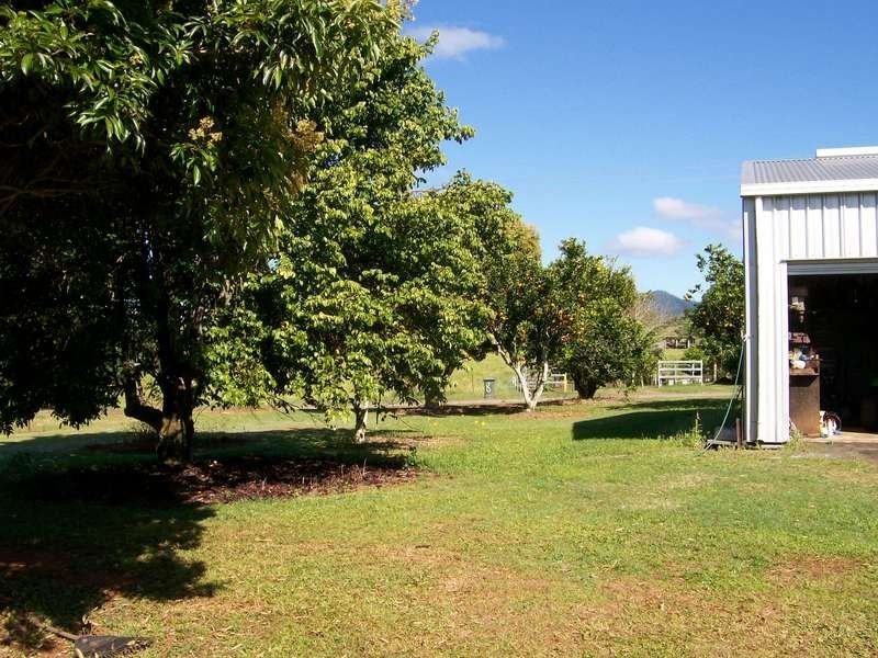 3 Brincat Road, Utchee Creek QLD 4871