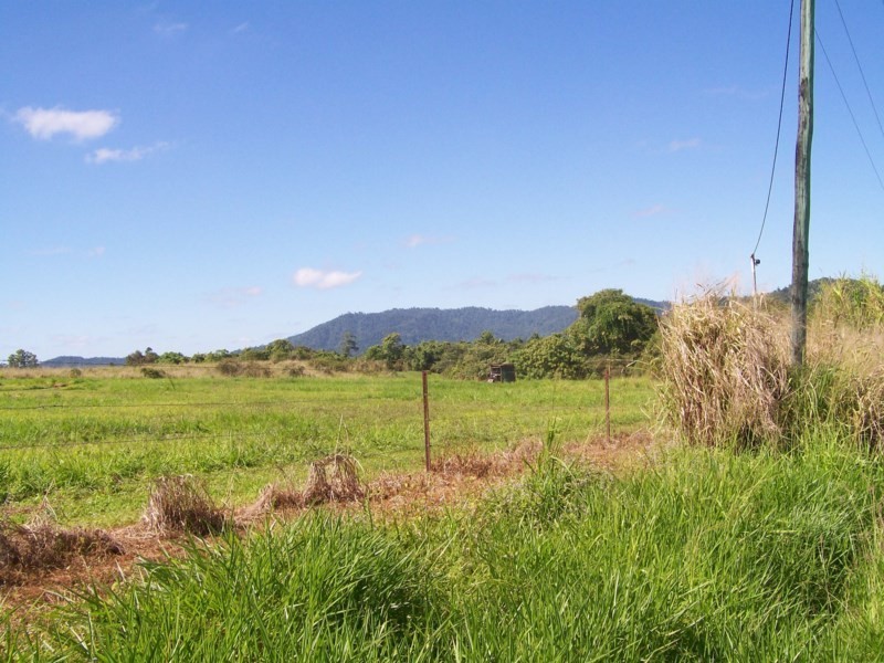 3 Brincat Road, Utchee Creek QLD 4871