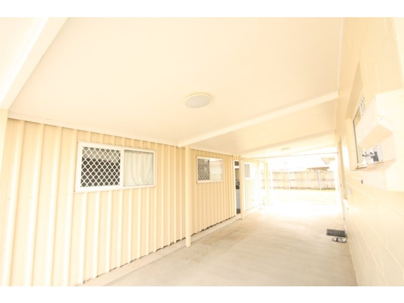 2 Schmidt Street, Etty Bay QLD 4858