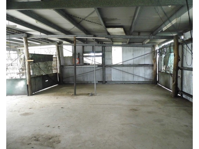 169 ETTY BAY Road, Etty Bay QLD 4858