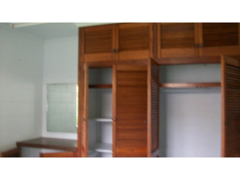 2/19 Feldt Street, Flying Fish Point QLD 4860