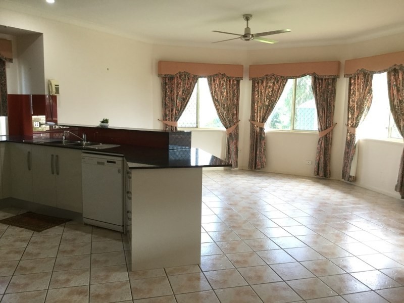 14 BELLENDEN, Belvedere QLD 4860