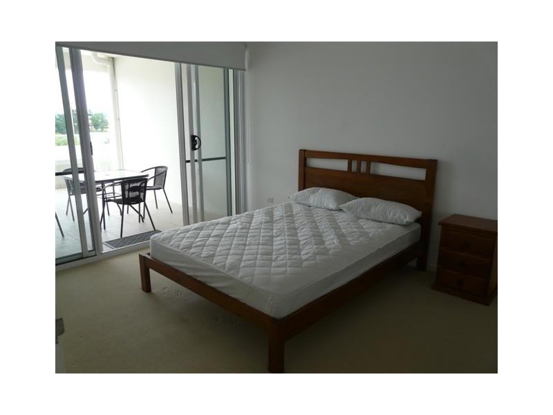 4/32-40 Fitzgerald Esplanade, Innisfail QLD 4860