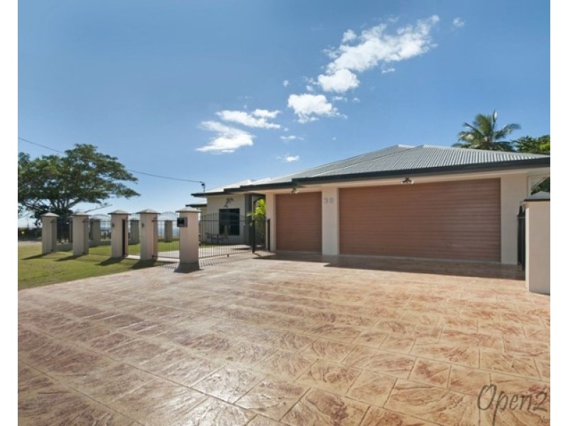 30 Feldt Street, Flying Fish Point QLD 4860