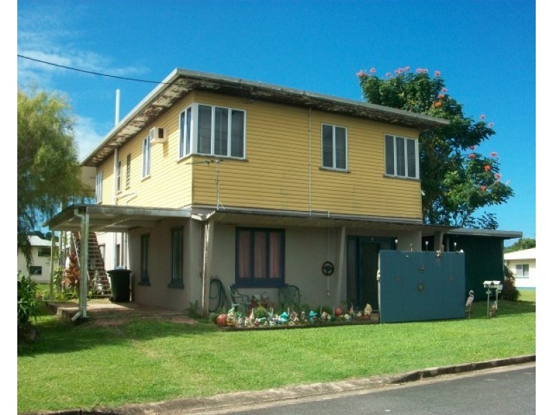 1/33 Corinda, East Innisfail QLD 4860