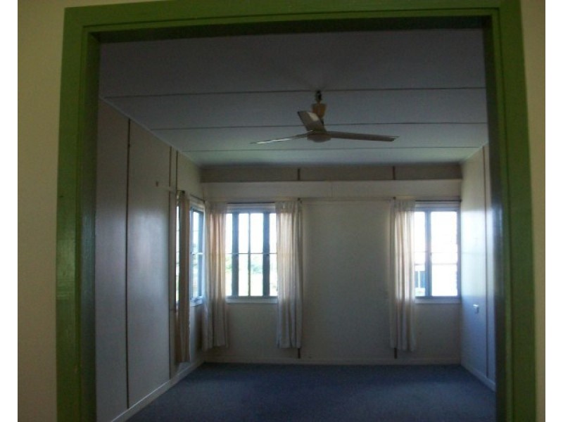 1/33 Corinda, East Innisfail QLD 4860