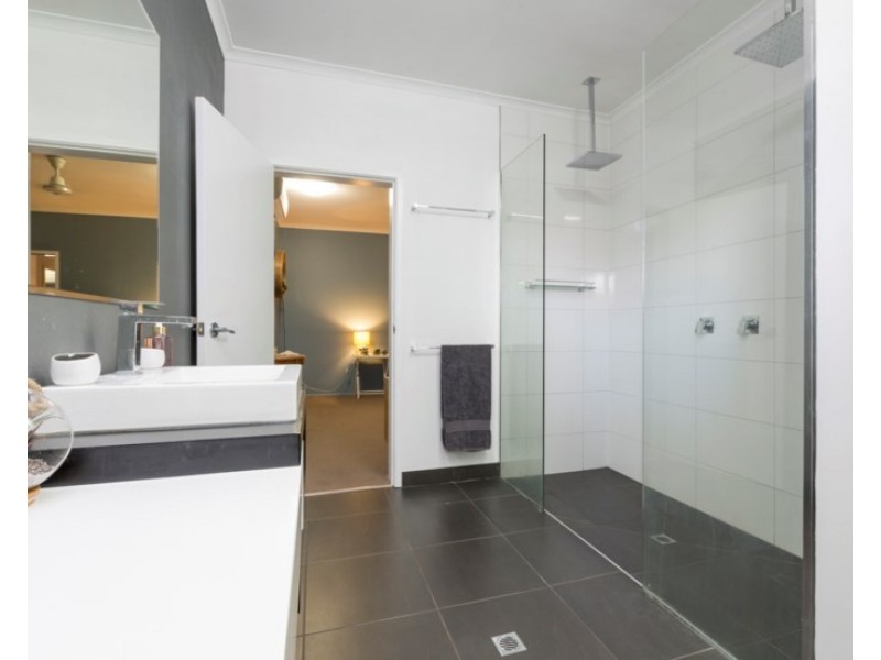 5 Peter Street, Cullinane QLD 4860