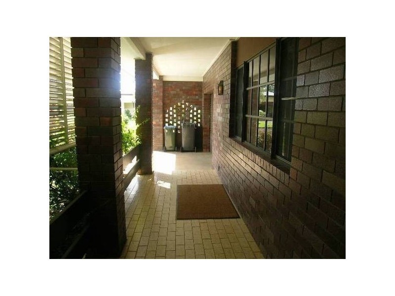 1 Patrick Parade, Innisfail Estate QLD 4860