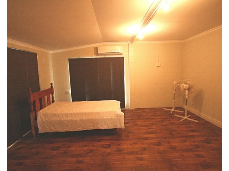 27 martinuzzi Close, New Harbourline QLD 4858