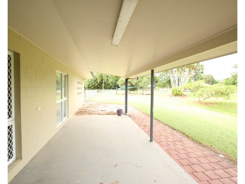 27 martinuzzi Close, New Harbourline QLD 4858