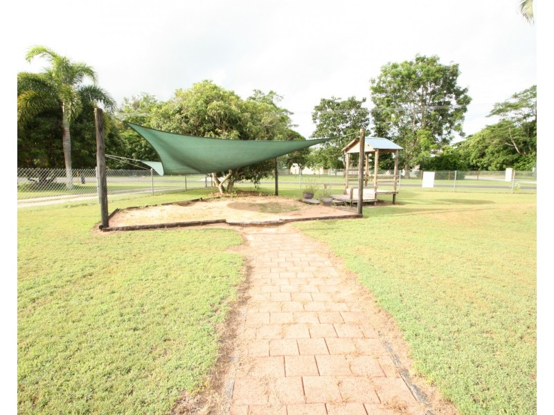 27 martinuzzi Close, New Harbourline QLD 4858