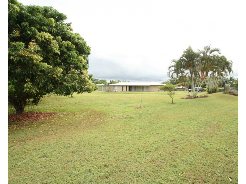 27 martinuzzi Close, New Harbourline QLD 4858