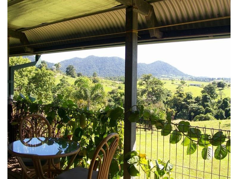 390 Donkin Road, Utchee Creek QLD 4871