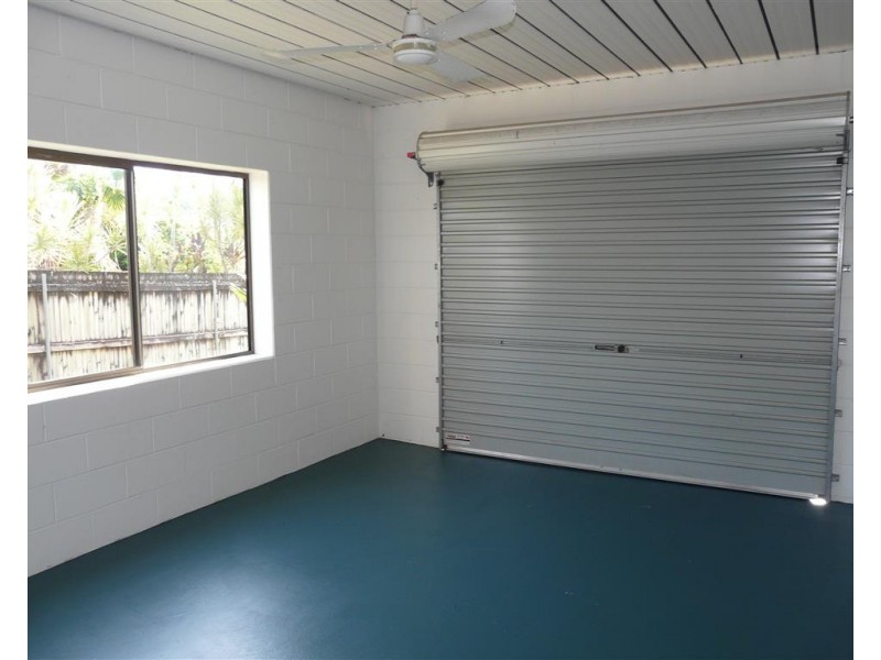 16 Feldt, Flying Fish Point QLD 4860