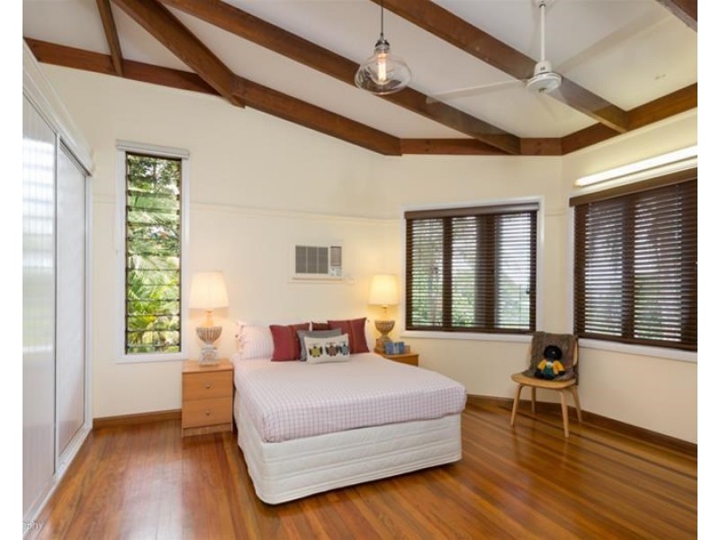 48 Mourilyan Road, East Innisfail QLD 4860