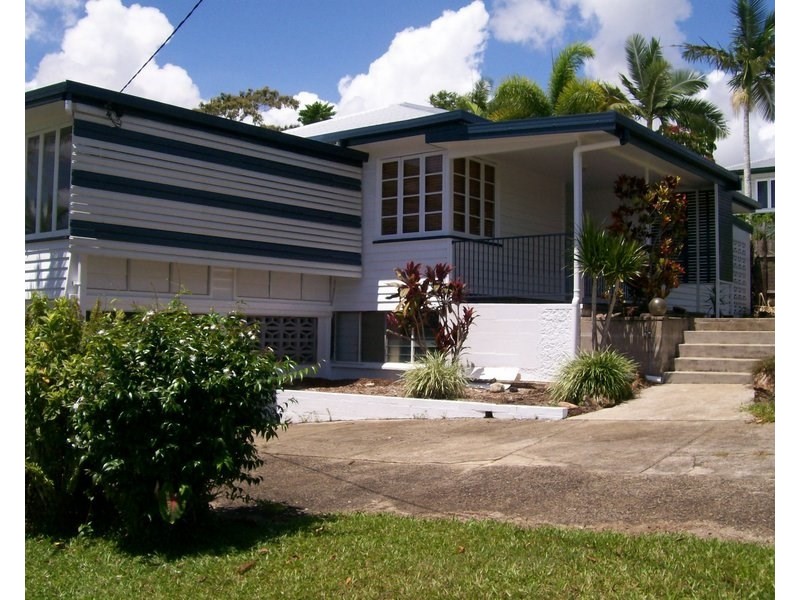 18 Hickey Street, Innisfail Estate QLD 4860