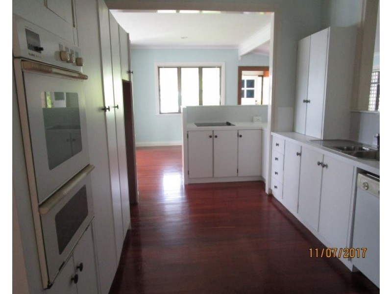 18 Hickey Street, Innisfail Estate QLD 4860