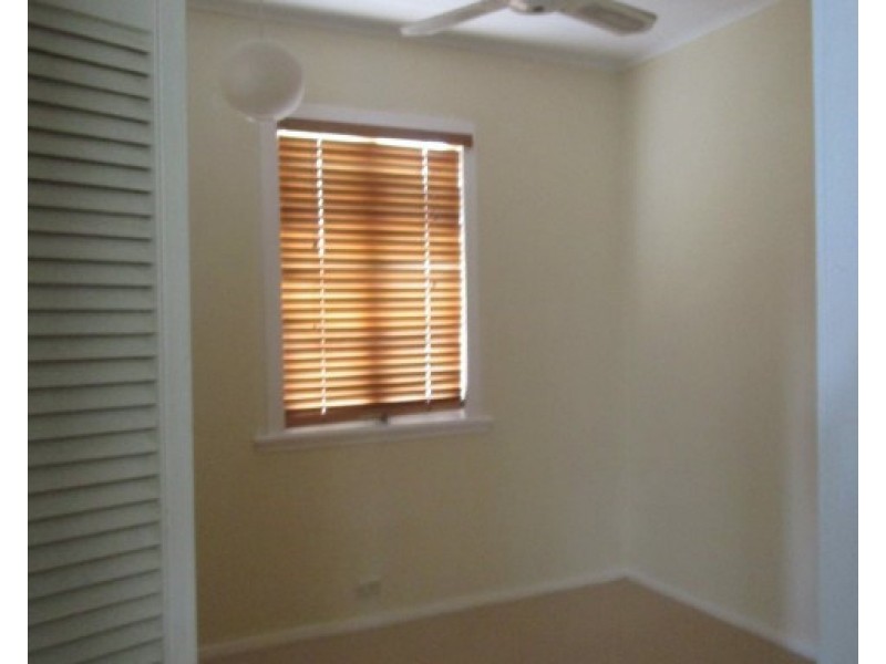 18 Hickey Street, Innisfail Estate QLD 4860