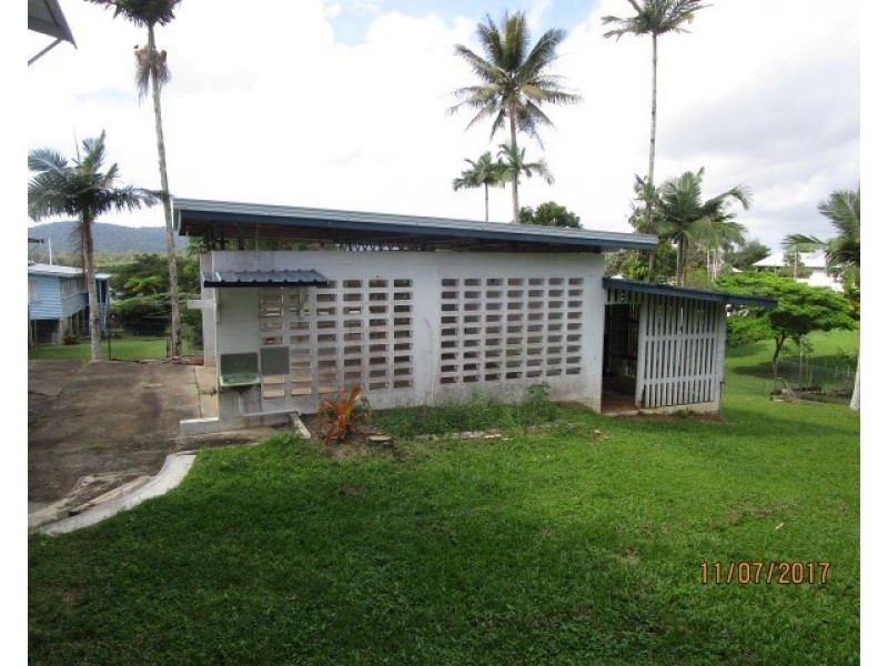 18 Hickey Street, Innisfail Estate QLD 4860