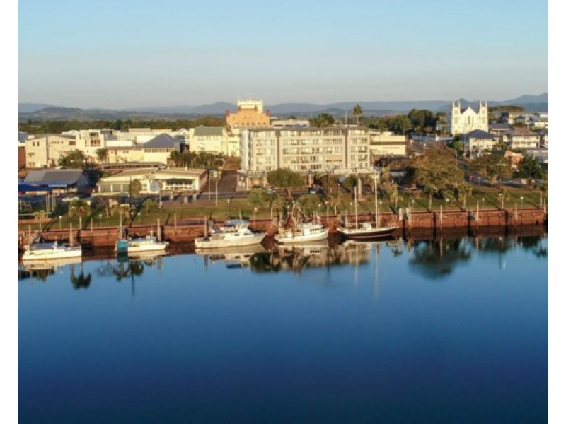 32-40 Fitzgerald Esplanade, Innisfail QLD 4860