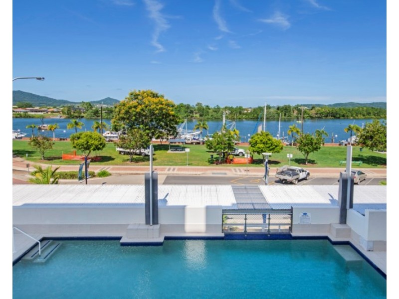 32-40 Fitzgerald Esplanade, Innisfail QLD 4860
