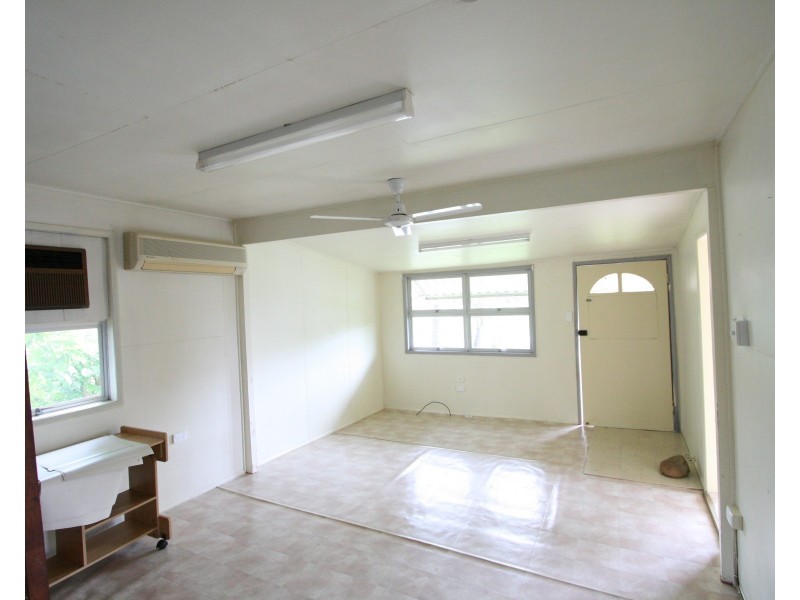 4 Corinda Street, Webb QLD 4860