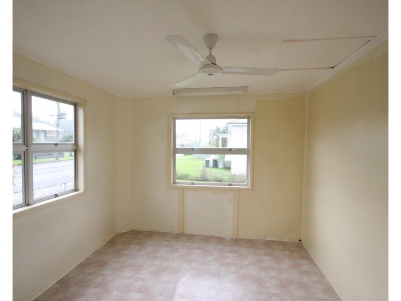 4 Corinda Street, Webb QLD 4860