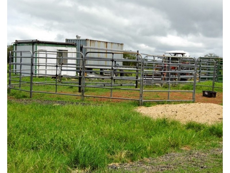 0 LOUIS, South Innisfail QLD 4860