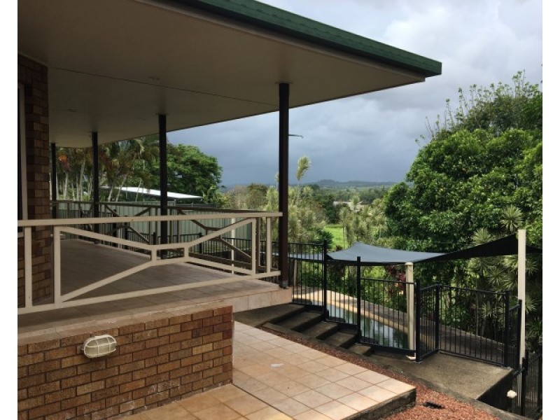 423 Palmerston Highway, Belvedere QLD 4860