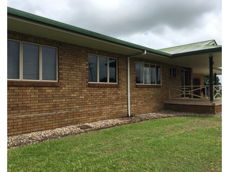 423 Palmerston Highway, Belvedere QLD 4860