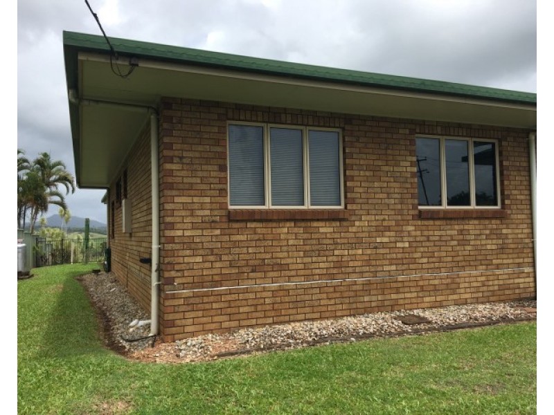 423 Palmerston Highway, Belvedere QLD 4860