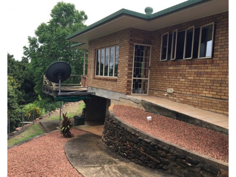 423 Palmerston Highway, Belvedere QLD 4860