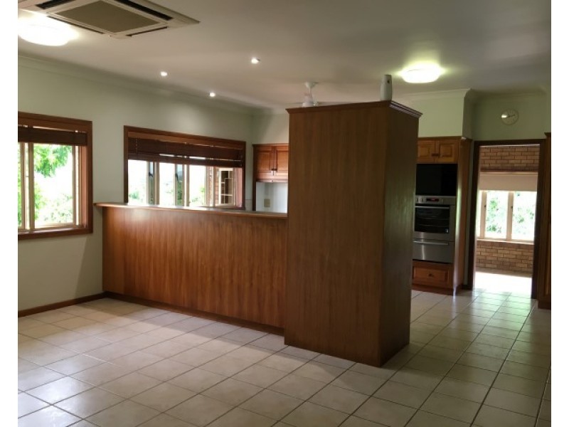 423 Palmerston Highway, Belvedere QLD 4860