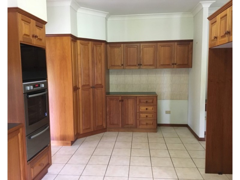 423 Palmerston Highway, Belvedere QLD 4860