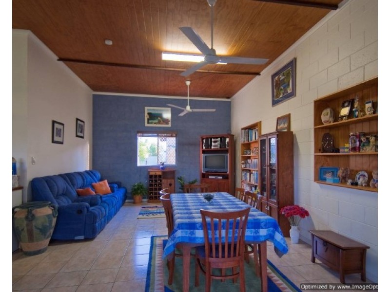 151 Mourilyan, East Innisfail QLD 4860