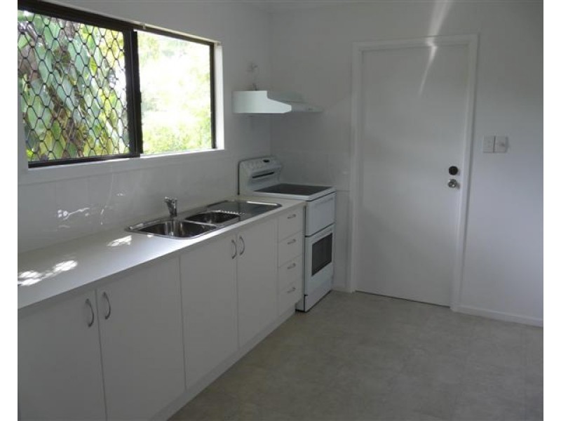 25 Riverside Crescent, Innisfail Estate QLD 4860