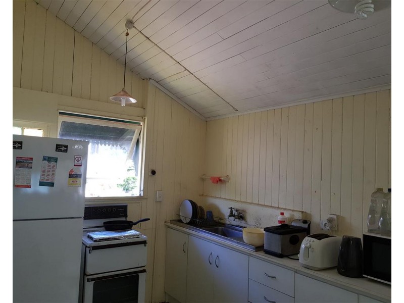 14 Annie Street, East Innisfail QLD 4860