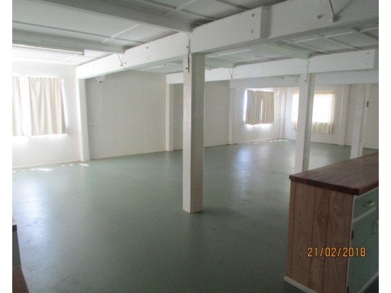 19 Elizabeth Street, Flying Fish Point QLD 4860