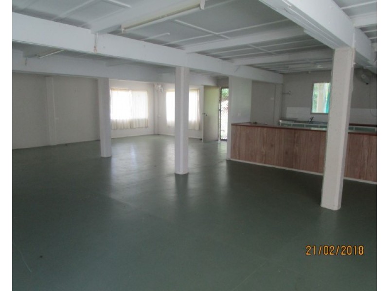 19 Elizabeth Street, Flying Fish Point QLD 4860