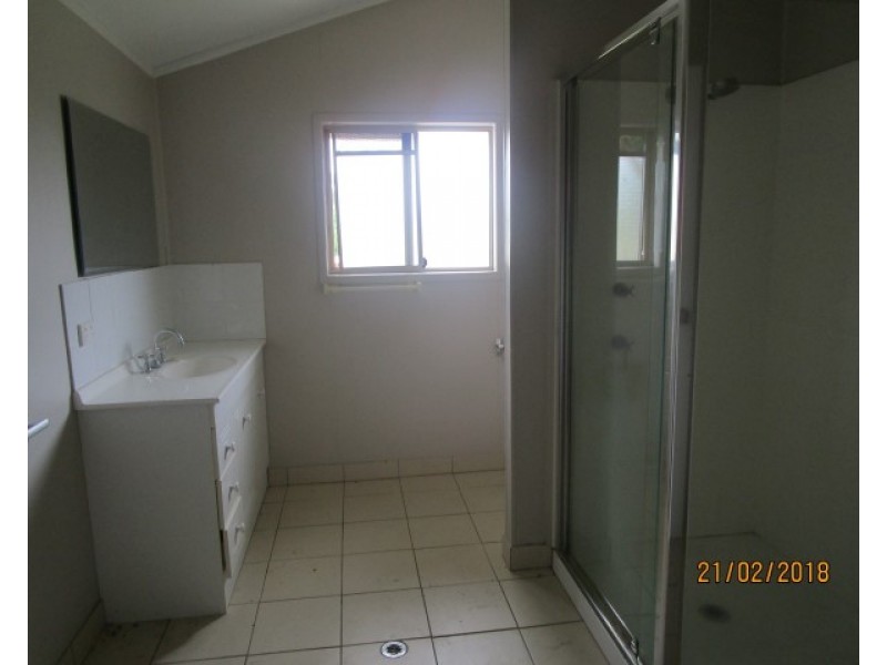 19 Elizabeth Street, Flying Fish Point QLD 4860